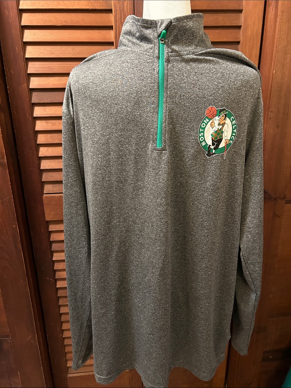 Boston Celtic Gray Quarter-Zip Pullover with Green Trim